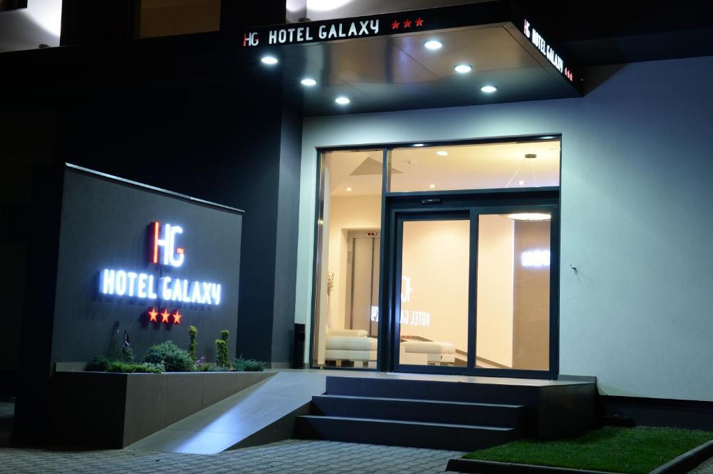 Hotel Galaxy Dumbravita  Exterior photo